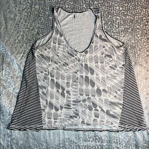 Rip Curl flowy surfboard tank top